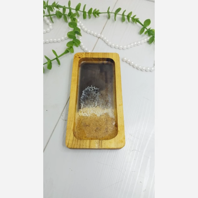 قهوه خوری تک خانه مستطیلی مشکی چوب و رزین