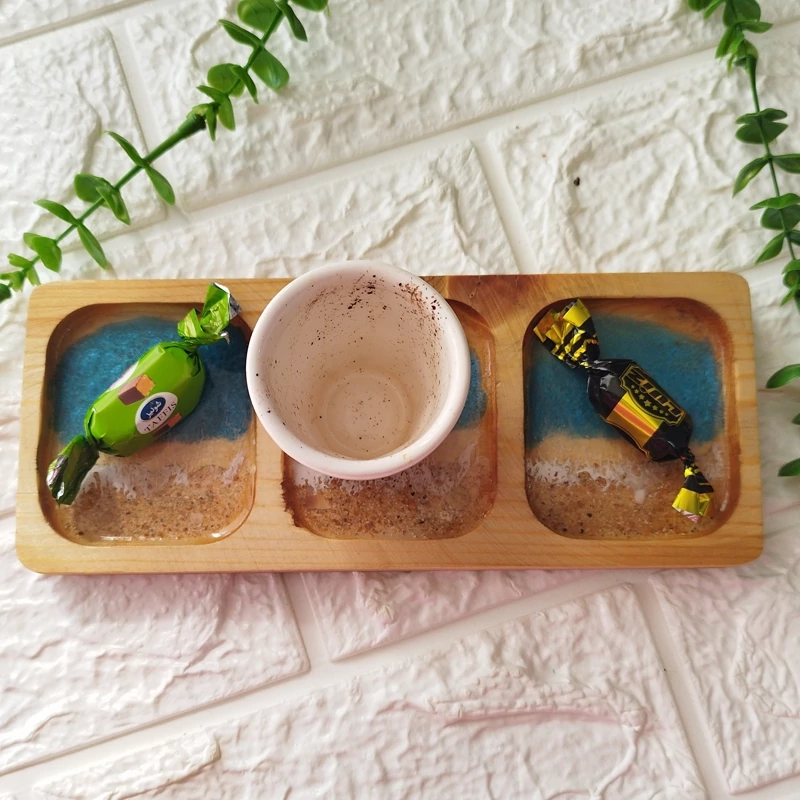 قهوه خوری چوب و رزین مدل 3 خانه رنگ آبی روشن